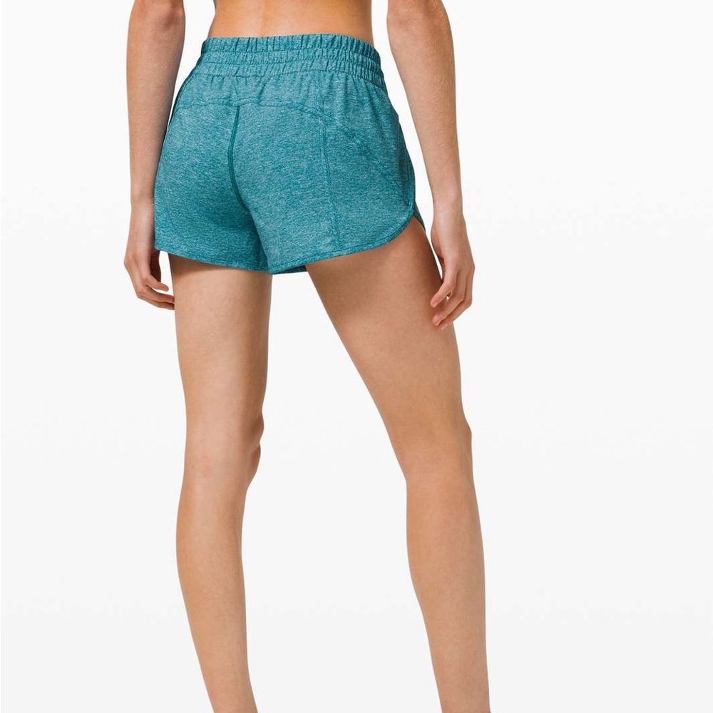 Lululemon Size 8 Tracker IV Shorts Heather Lux Multi Hawaiian Blue EUC - Picture 2 of 6